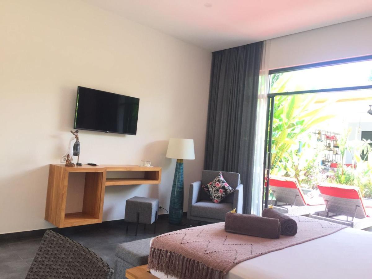 Le Chien Rouge Hotell Lovina Exteriör bild